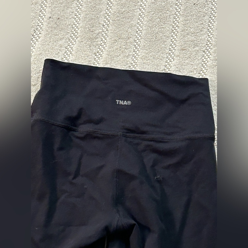 TNA Artizia High Rise Biker Shorts 5” in Black - S - Picture 9 of 13